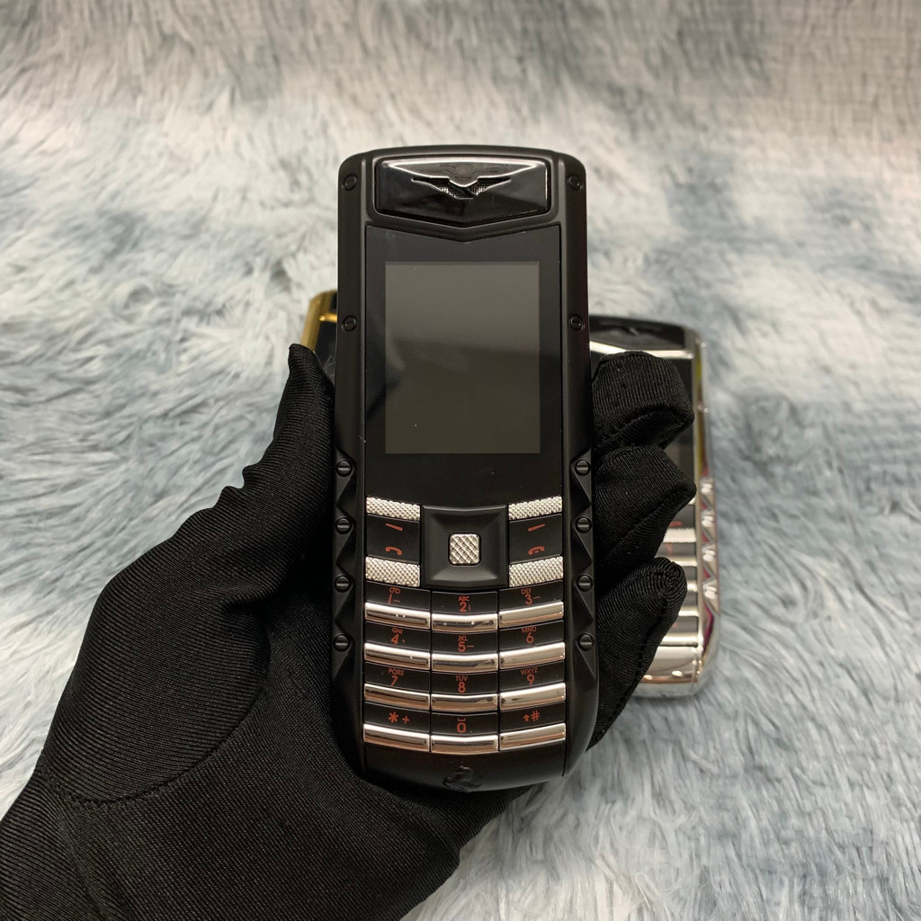 Điện thoại Ver///tu V5pro 2 sim sóng khỏe