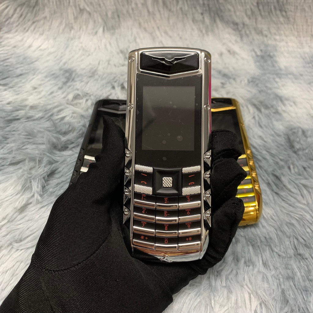 Điện thoại Ver///tu V5pro 2 sim sóng khỏe