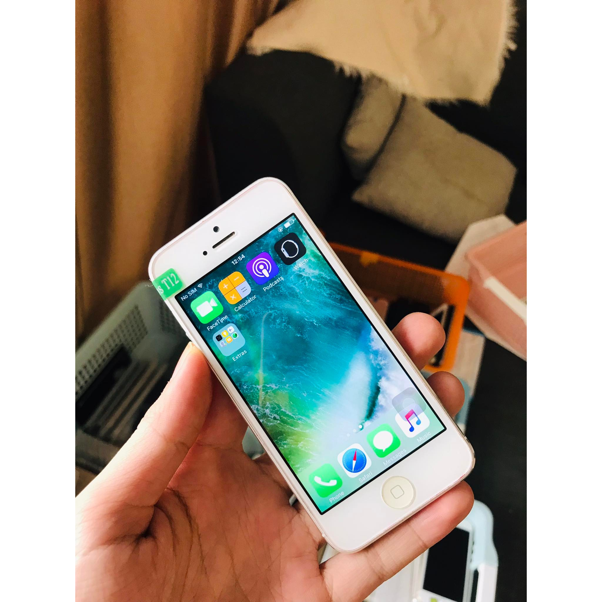 Điên thoại ip5 smartphone cũ giá rẻ ĐT IP5 Quốc tế 16Gb -tặng kèm cáp sạc,hỗ trợ bảo hành toàn quốc