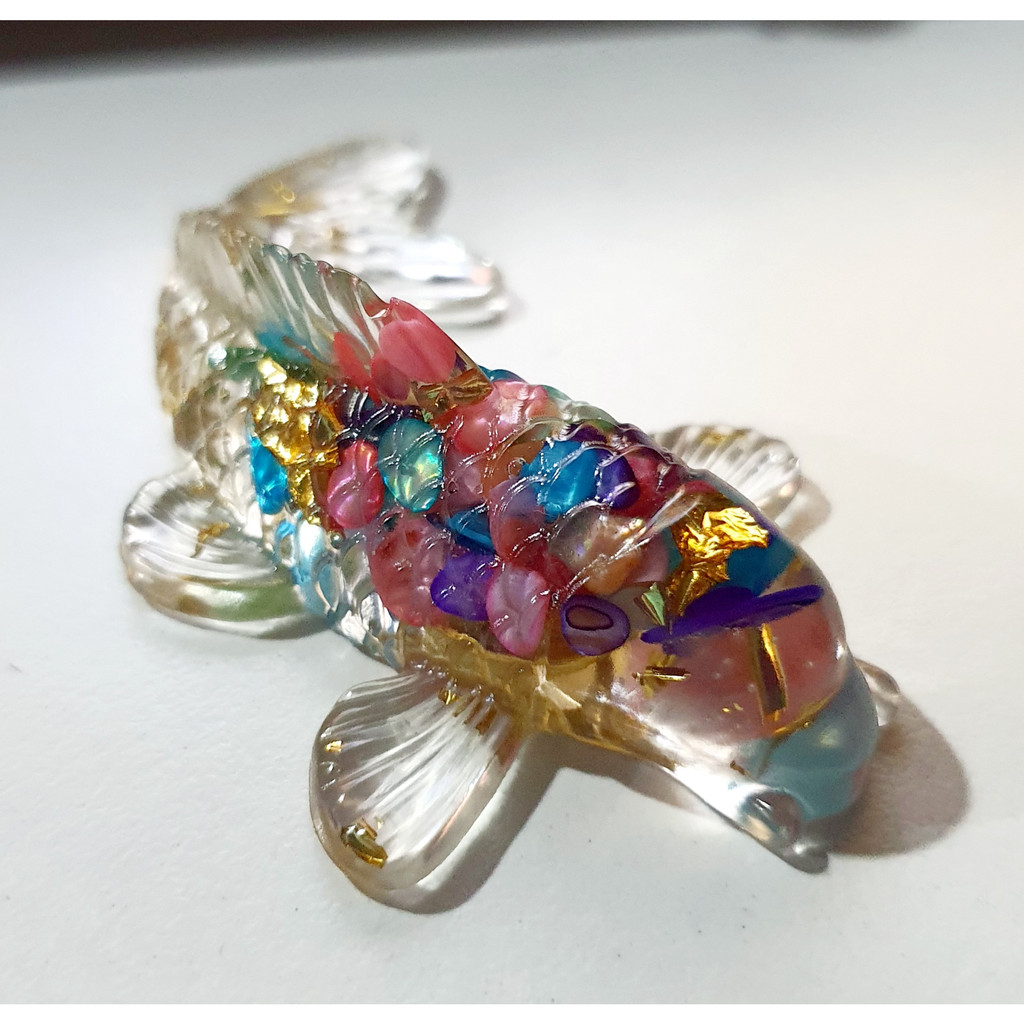 Cá koi phong thủy thả bát minh đường tụ thủy