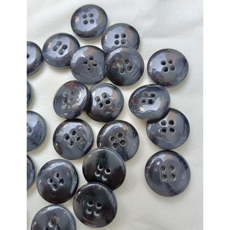 GÓI 10 NÚT ÁO MÀU XÁM ĐEN  SIZE 2.5cm