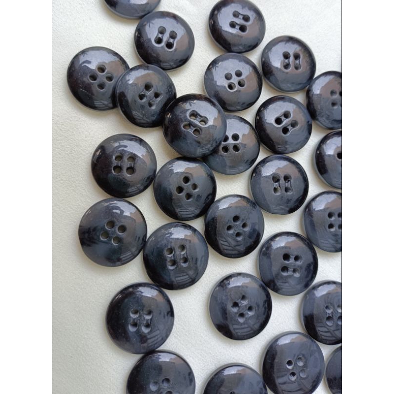 GÓI 10 NÚT ÁO MÀU XÁM ĐEN  SIZE 2.5cm