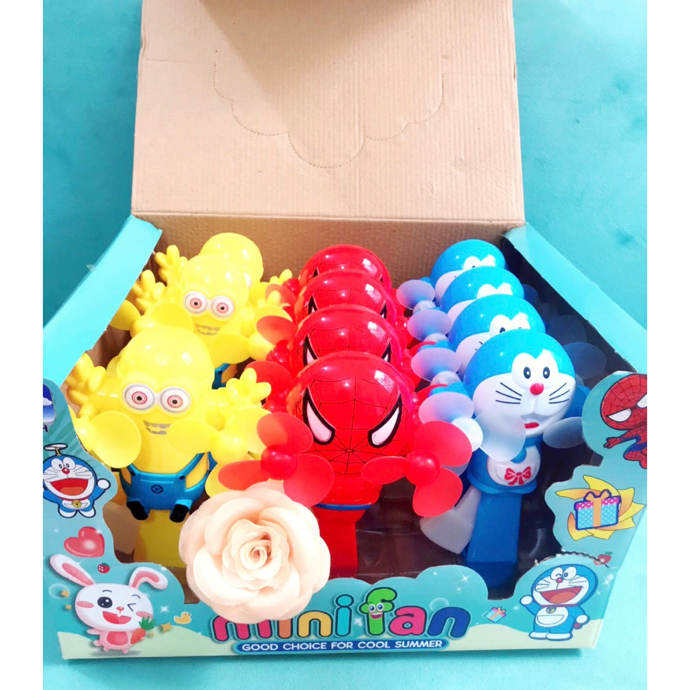 Quạt cầm tay Minions, người nhện Spiderman, doremon siêu dễ thương và đáng yêu, không dùng pin
