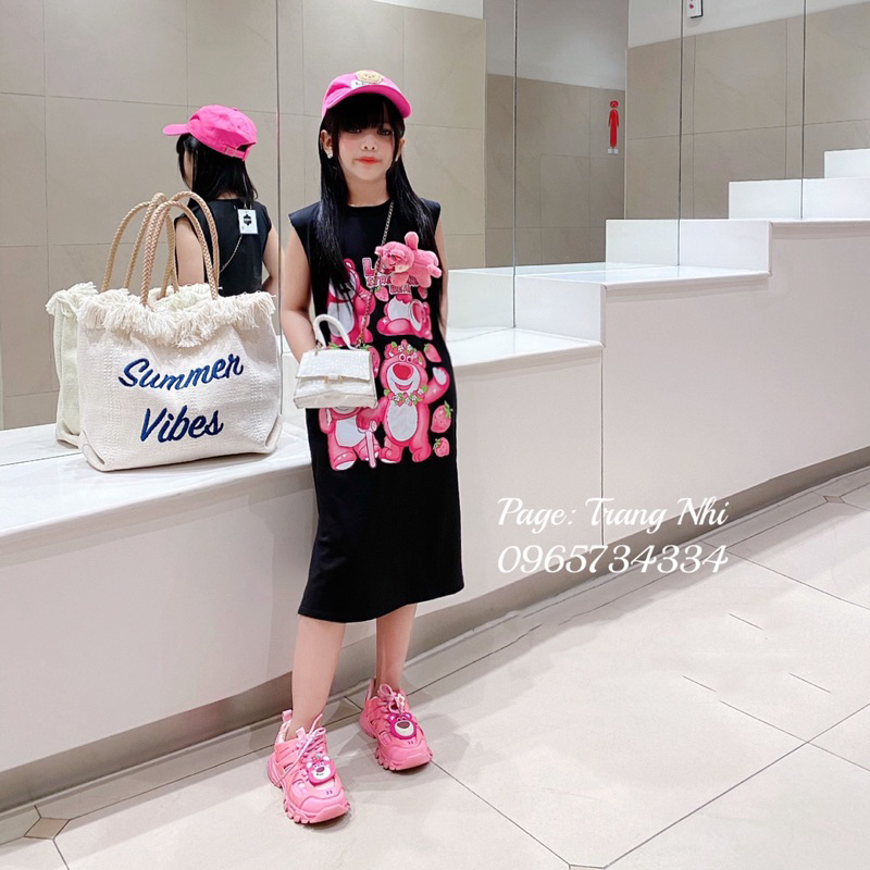 Váy xuông Gấu dâu kèm gấu bông dễ  cho Bé size đại 18kg - 45kg