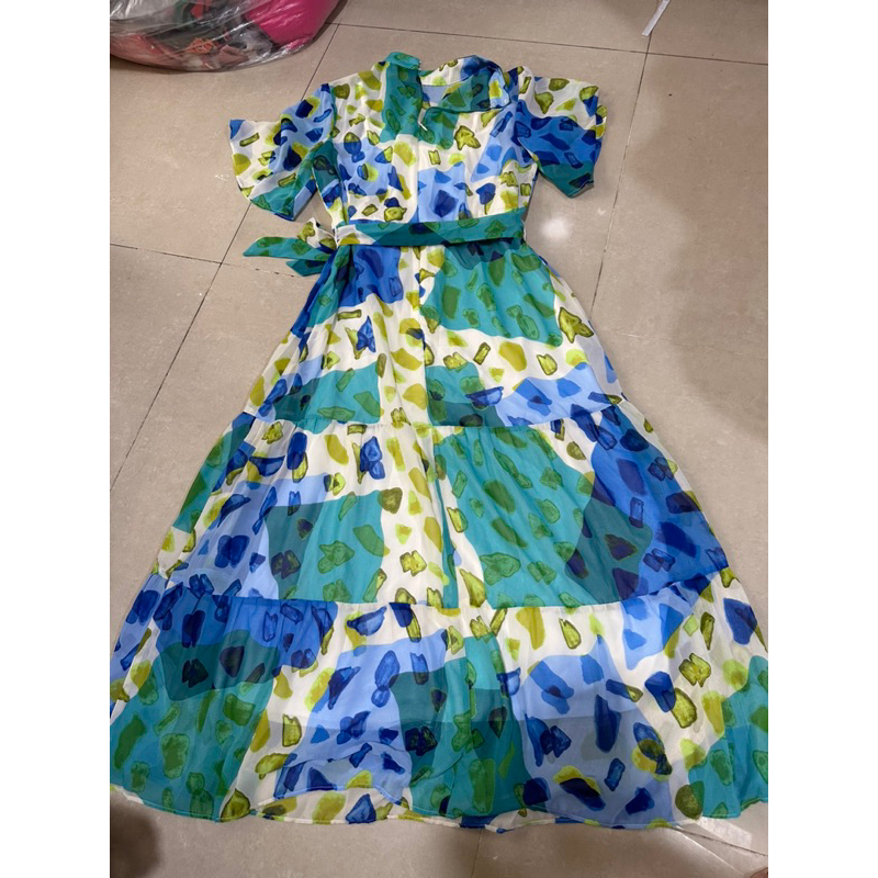 Đầm Maggy london dư vải xịn rất đẹp