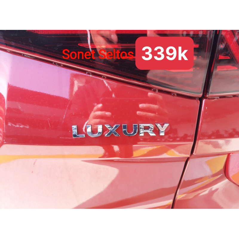 Logo Luxury, Premium, Signature của dòng xe KIA chính hãng