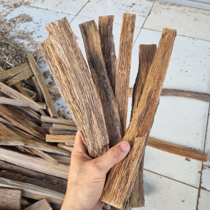 100g 7 Thanh Lớn Trầm Miếng Loại 1 Xông Đốt Tẩy Uế