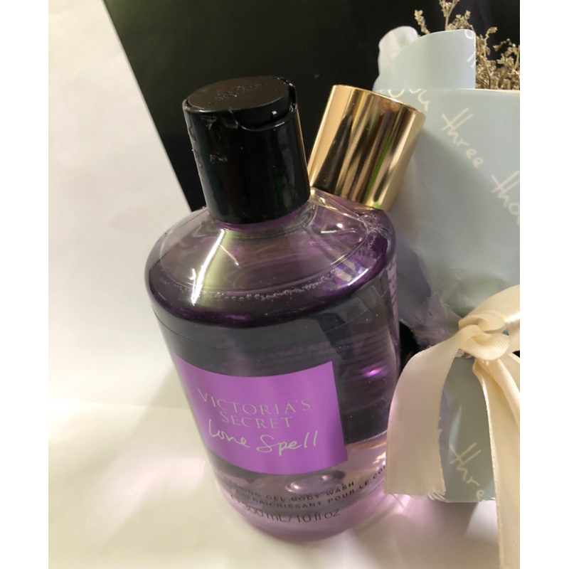 Gel Tắm Victoria's Secret Refreshing Body Wash 300ml - Mỹ