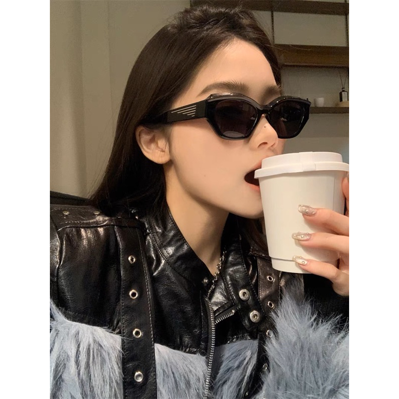 Kính Hiệu Oval Xếch GM Coperni Unisex