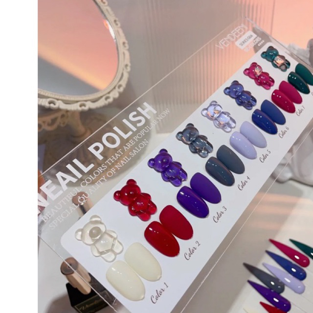 Sét 8 chai kèm bảng màu Sơn sẵn