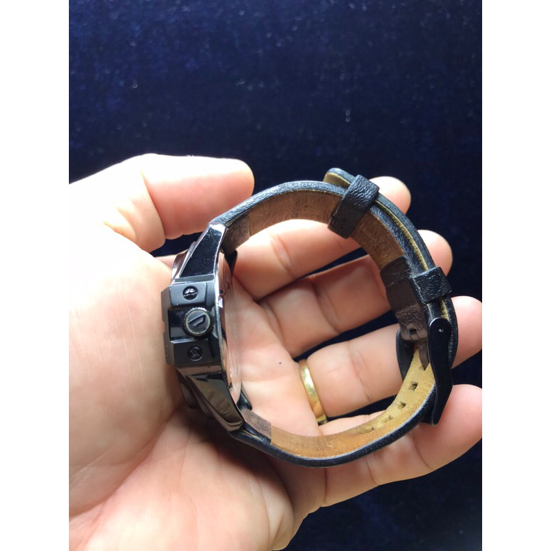 ⌚️Đồng hồ Si Nam hiêu Diesel, thương hiệu Italy🇮🇹. Hàng đã qua sử dụng