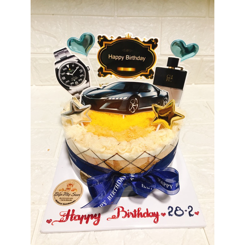 Bánh bông lan trứng muối sinh nhật