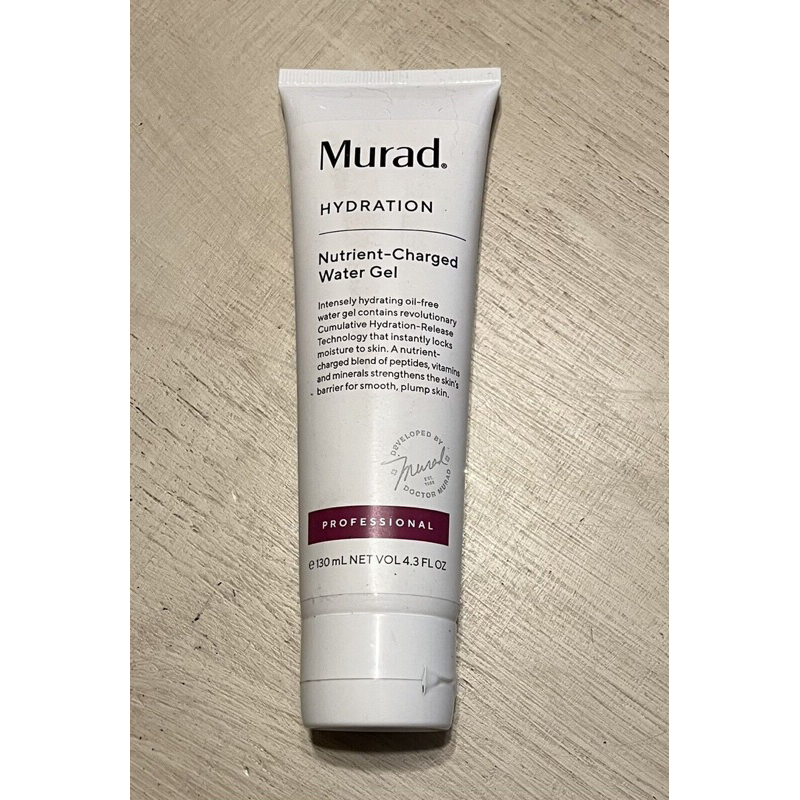 Kem dưỡng ẩm MURAD NUTRIENT CHARGED WATER GEL