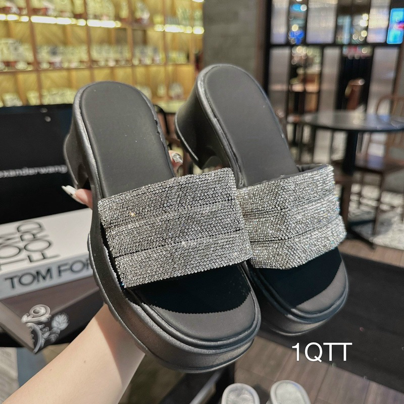 Dép Bánh Mì Gót Vuông Quai Xoàn Cao Cấp Sang Chảnh