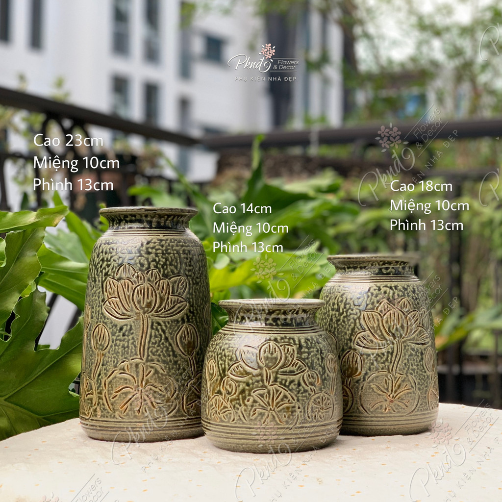 Set 3 bình gốm Bát Tràng khắc tay họa tiết hoa sen, men xanh mộc cổ kính 3 kích thước PKND FLOWERS & DECOR MG200