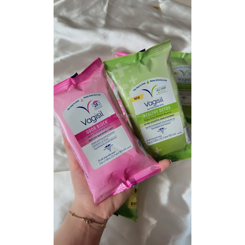 GIẤY LAU VỆ SINH PHỤ KHOA VAGISIL 20M