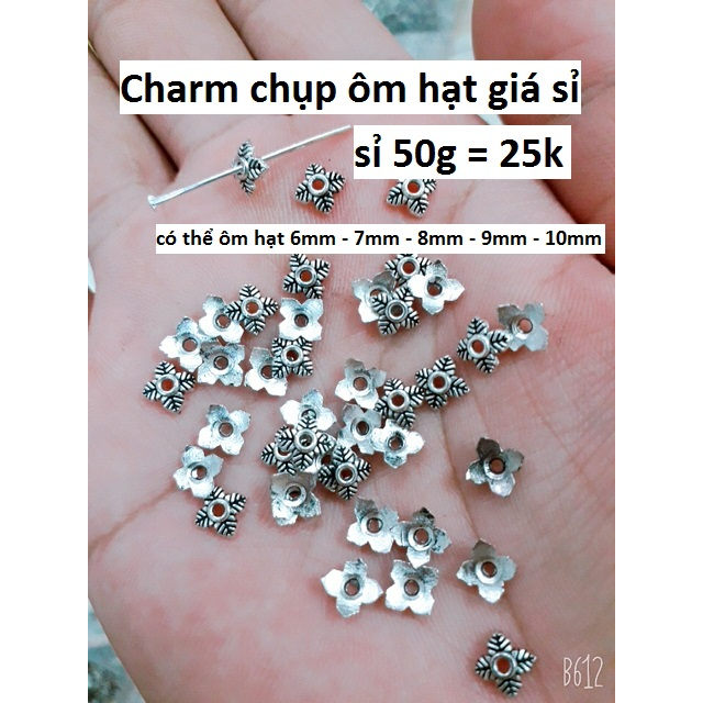 Charm chụp ôm hạt sỉ : 50 gram = 25k / 1 gói [ sỉ 1kg = 430k - liên hệ Homi Handmade Shopee ]