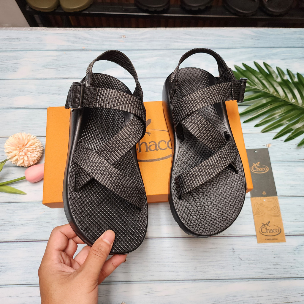 Dép sandal Nữ, Dép Chaco Nam Xuất xịn Mã Đen Xám TG06 - Bảo Hành 6 Tháng