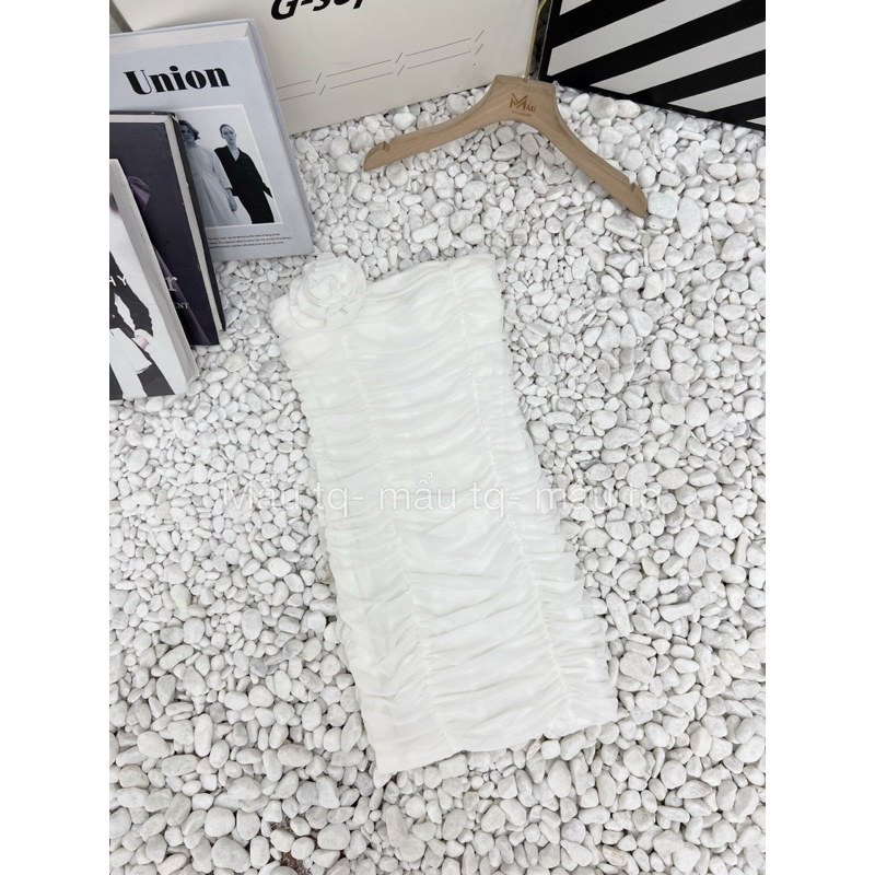 Váy body lưới cúp ngực nhún thân đính hoa