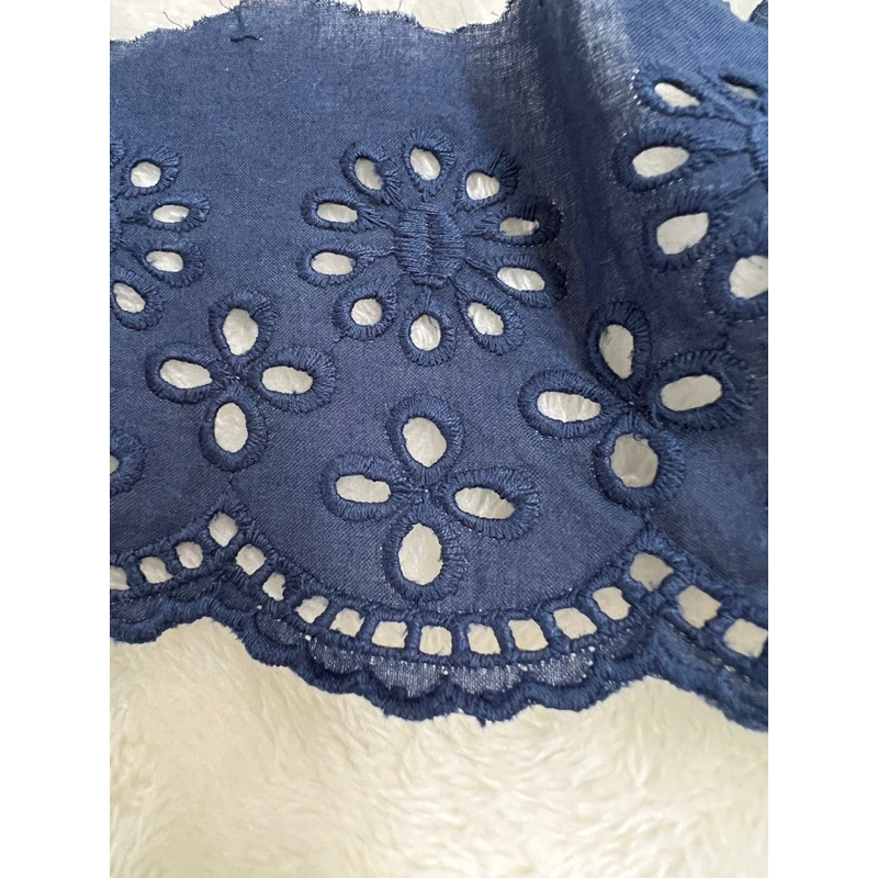 13m ren thô thêu màu xanh navy bản 10cm