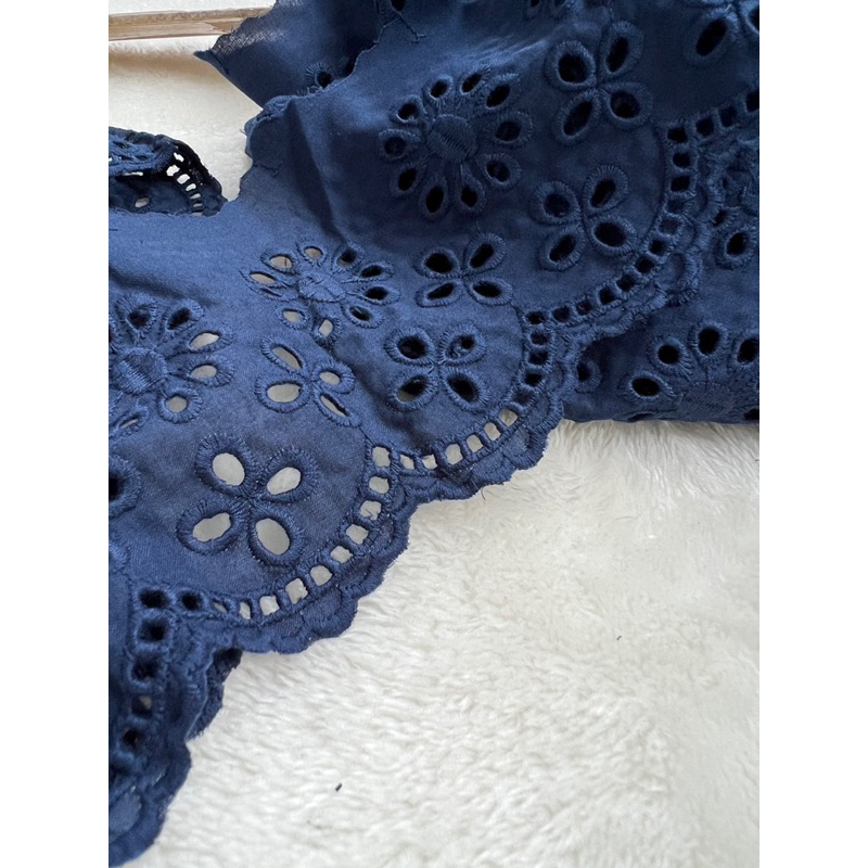 13m ren thô thêu màu xanh navy bản 10cm