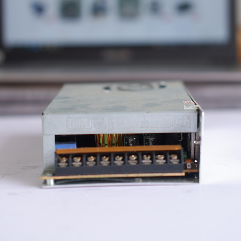 Nguồn tổ ong AC 220V sang DC 12V-24V