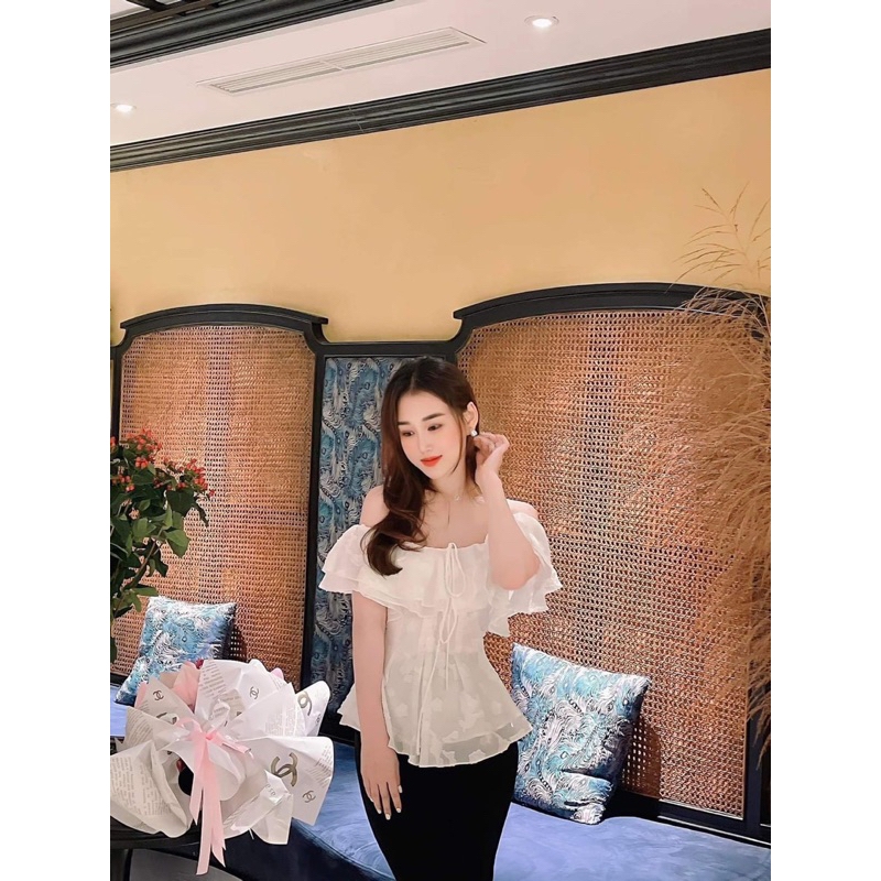 Áo tơ trễ vai tiểu thư