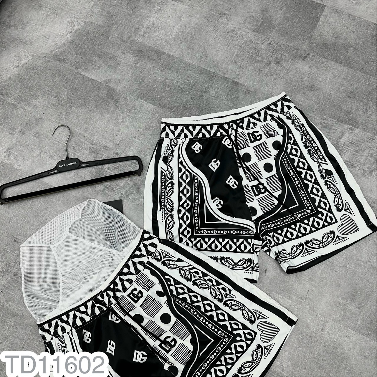 Quần Short Gió D.G Phối Thiết Kế Cạp Chun, Quần Đùi Gió Hoạ Tiết Thổ Cẩm Siêu Đẹp