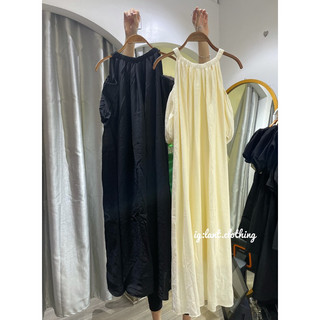 váy cổ yếm chun cổ
