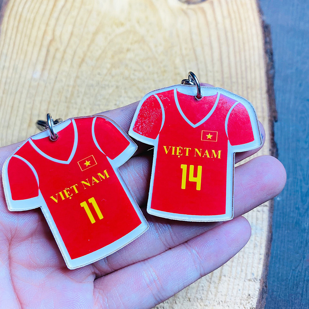Móc khóa Trương Twins - áo đấu Việt Nam ( nhựa cứng)