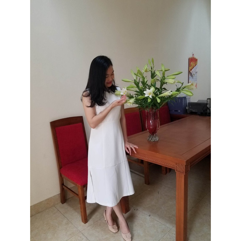 Đầm Ted trắng tinh khôi dễ thương cho mùa hè