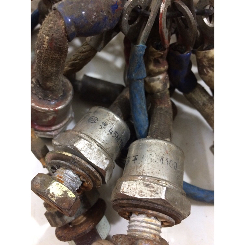 Diot tháo máy 100A