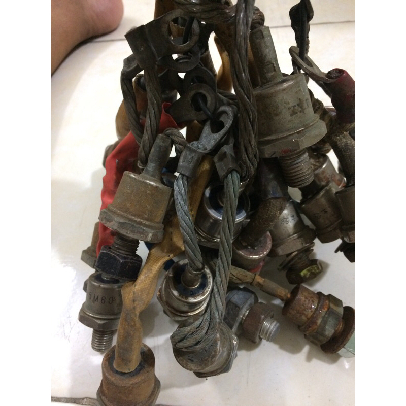 Diot tháo máy 100A