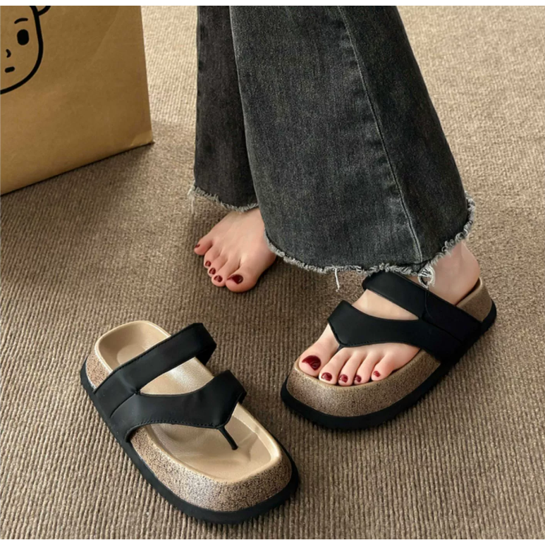 Dép xỏ ngón mẫu mới mùa hè 2023