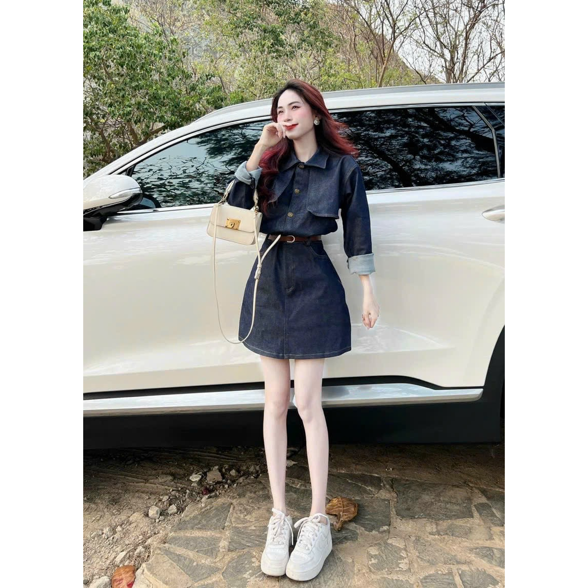 Set bộ nữ đi chơi áo sơ mi tay dài kèm chân váy jean mềm siêu xinh cho nàng đi chơi và dạo phố DX