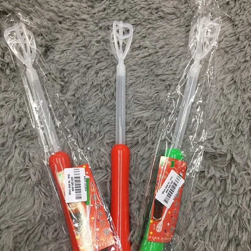 Cây tạo bọt cà phê bằng nhựa