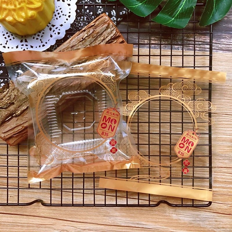 Sét 100 khay + túi ép hàn miệng 200g.