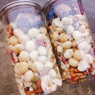 Granola siêu hạt macca