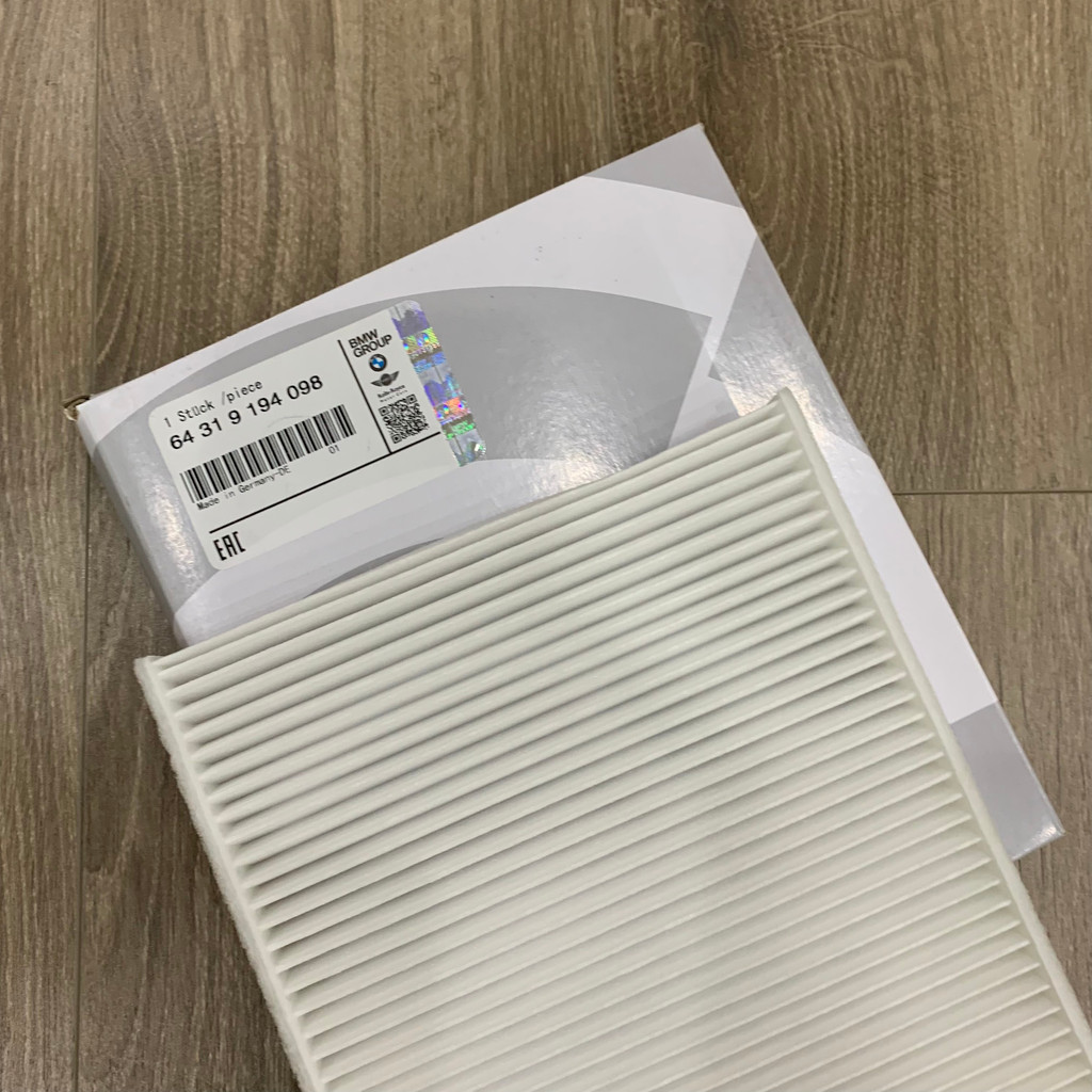 Lọc gió điều hòa ngoài Vinfast Lux SA