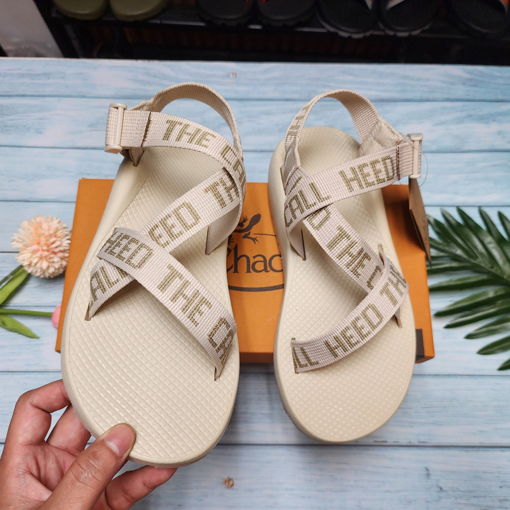 Dép Sandal Chaco Đế Thơm Hương Quế, Full Box Mã Trắng Chữ TG17