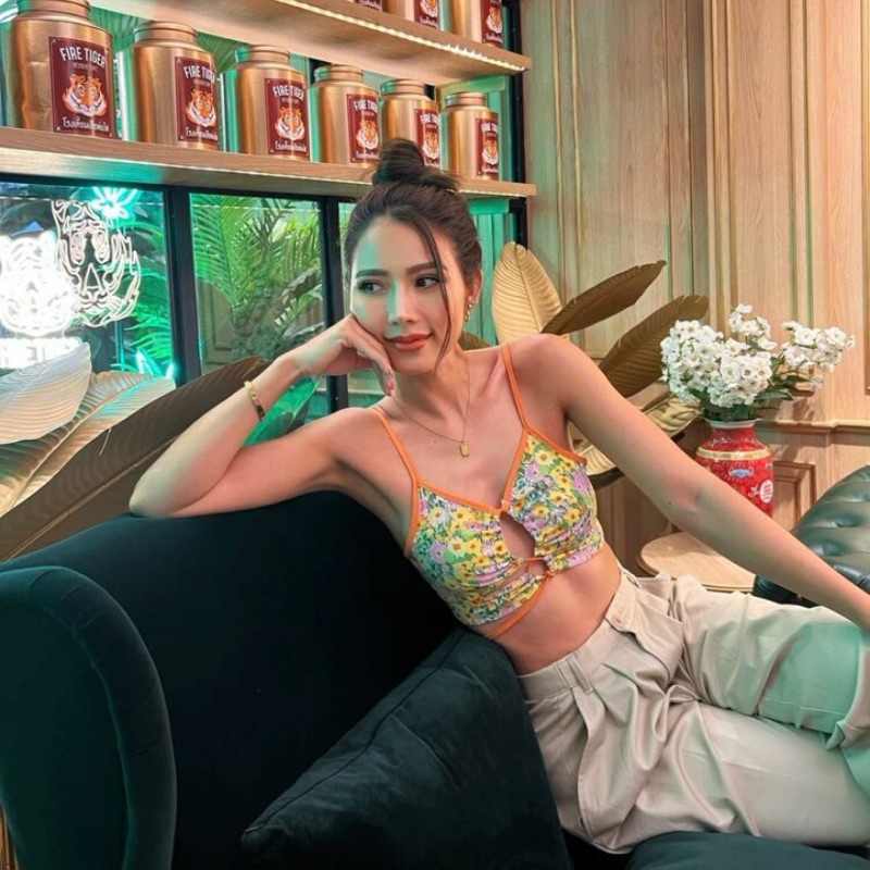 ÁO 2 DÂY CROPTOP KIỂU ÔM NGẮN HOẠ TIẾT HOA DỄ THƯƠNG PHONG CÁCH SEXY THỜI TRANG NỮ HÀN QUỐC Y2K GIÁ RẺ