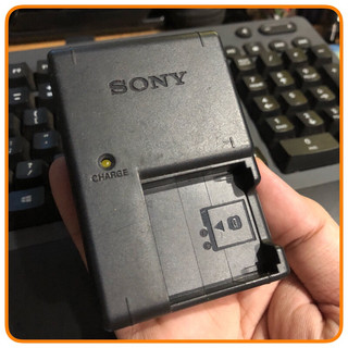 Vua2ndhand - sạc sony type g - bc-csgb