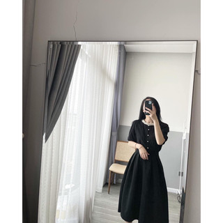 Set áo và chân váy đũi đen cổ bèo