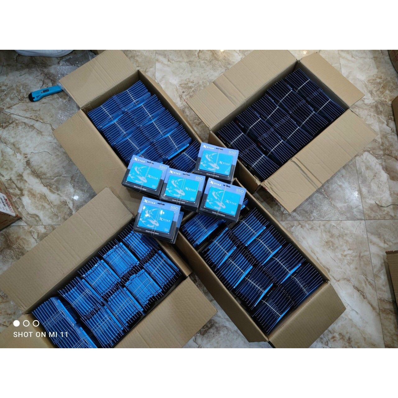 Ổ cứng SSD Xstar 240GB SATA3 Drive 2.5 Inch bảo hành 36 tháng 1 đổi 1