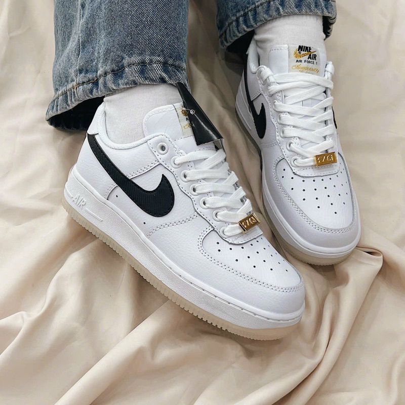 GIÀY AF1 BRONX , AF1 TRẮNG VỆT ĐEN ĐẾ TRONG MẪU MỚI CAO CẤP ẢNH THẬT TỰ CHỤP