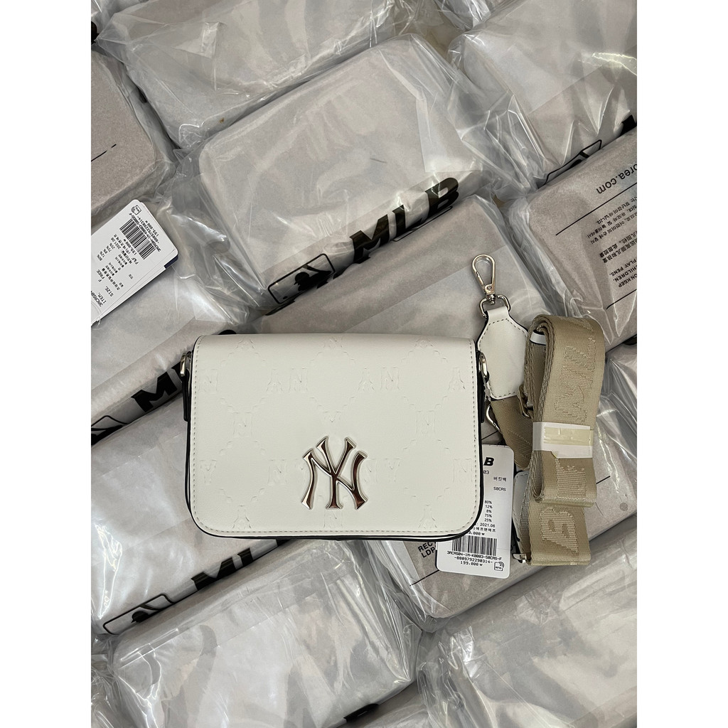 TÚI ĐEO CHÉO MLB Mẫu Mới 2023 Túi đeo chéo TRẦN TRÁM KHÓA VUÔNG Nam Châm Sang Chảnh