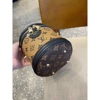 túi cặp lồng L.V