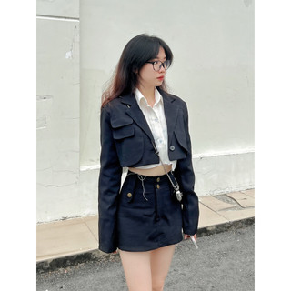 Khoác blazer dáng croptop
