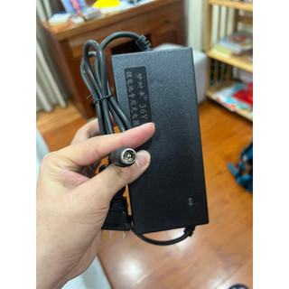 Sạc xe đạp điện 3 bình ắc quy 36v-12ah giắc tròn