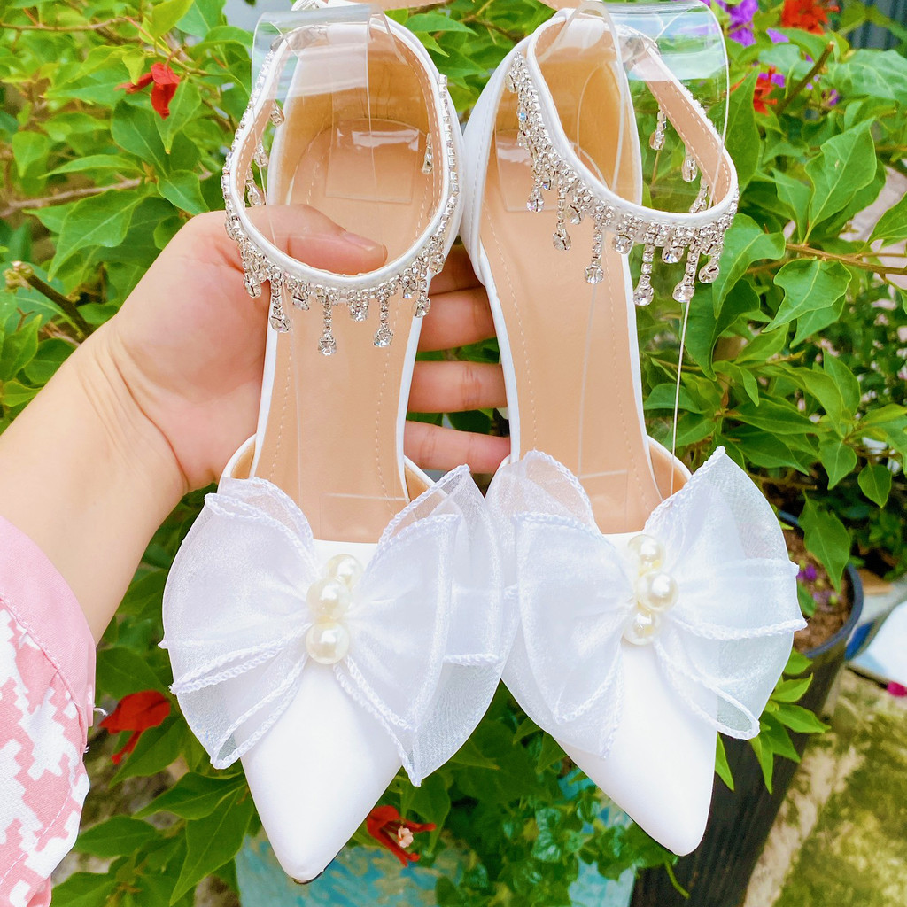 Giày cô dâu tua đá cao 10 phân CHÂN GẦY MỎNG ĐI LÙI SIZE